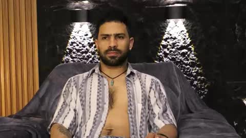 Snapshot of leo_diaz01 chatting on 13, 2, 2026 Leo Diaz online show from 13, 2, 2026