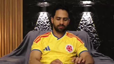 Snapshot of leo_diaz01 chatting on 28, 2, 2026 Leo Diaz online show from 28, 2, 2026