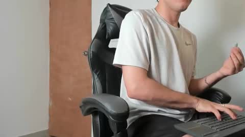 Leo Jones online show from 13, 2, 2026