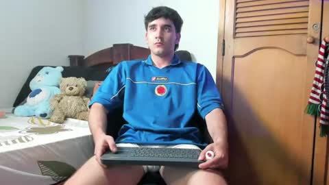 Snapshot of leo_jones389 chatting on 27, 6, 2026 Leo Jones online show from 27, 6, 2026