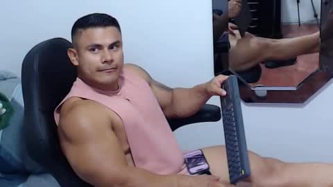 Snapshot of leo_muscleboy chatting on 22, 3, 2026 Leo online show from 22, 3, 2026
