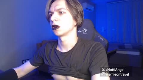Snapshot of leon_yuugen chatting on 31, 3, 2026 Leon online show from 31, 3, 2026