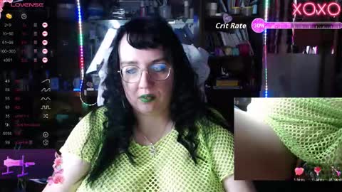 Snapshot of leona_harrison chatting on 8, 10, 2025 Leona Harrison online show from 8, 10, 2025