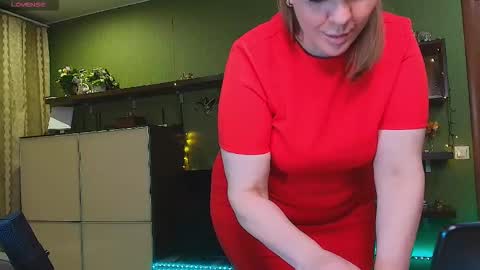 Snapshot of leona_tracie chatting on 20, 3, 2026 Leona tracie online show from 20, 3, 2026