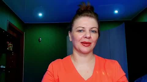 Leona tracie online show from 11, 5, 2026