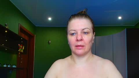 Leona tracie online show from 14, 5, 2026