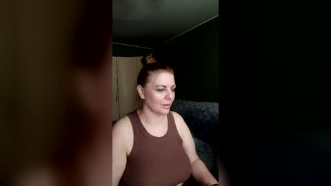Snapshot of leona_tracie chatting on 23, 6, 2026 Leona tracie online show from 23, 6, 2026