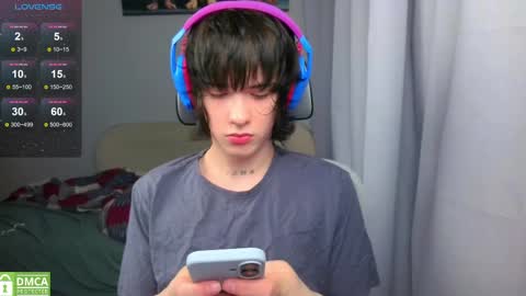 Snapshot of leonkissboy chatting on 19, 5, 2026 leonkissboy online show from 19, 5, 2026