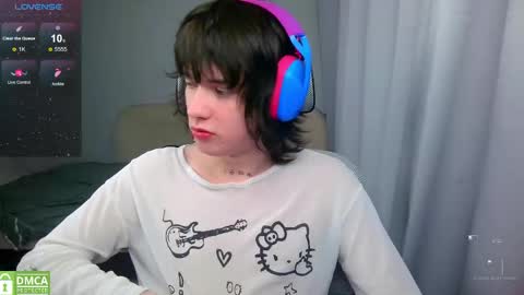 Snapshot of leonkissboy chatting on 26, 5, 2026 leonkissboy online show from 26, 5, 2026