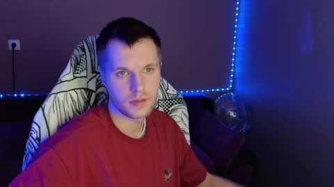 Snapshot of leonnextdoor chatting on 5, 1, 2025 Leon online show from 5, 1, 2025