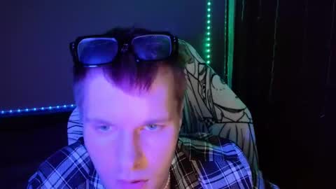 Snapshot of leonnextdoor chatting on 16, 1, 2025 Leon online show from 16, 1, 2025