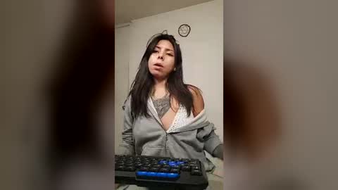 Snapshot of leonorfox chatting on 5, 7, 2026 leonorfox online show from 5, 7, 2026