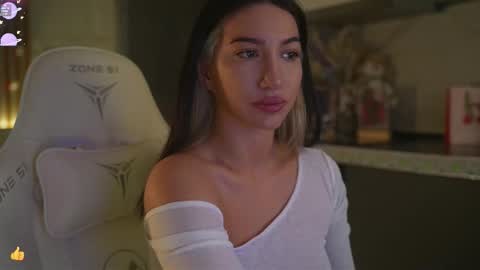 Leora online show from 11, 1, 2026