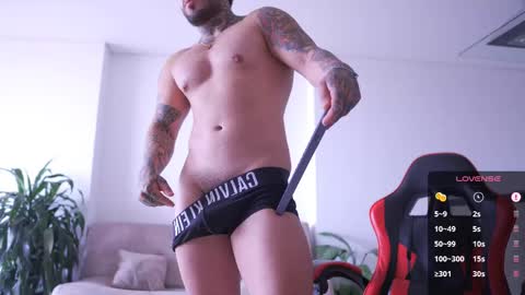 Snapshot of leosalvatore_ chatting on 10, 5, 2026 Leo Salvatore online show from 10, 5, 2026