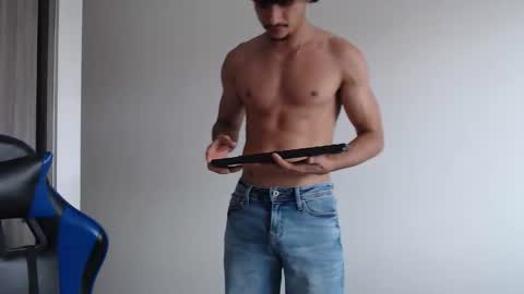 leostorm25 online show from 25, 2, 2026