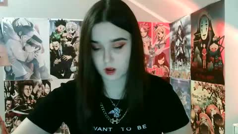 little secret online show from 28, 2, 2025