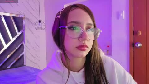 Snapshot of leri_rose_ chatting on 4, 5, 2026 online show from 4, 5, 2026