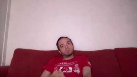 Snapshot of leroidesaulnes chatting on 19, 10, 2025 leroidesaulnes online show from 19, 10, 2025