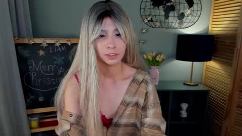 Snapshot of lesilos chatting on 11, 1, 2026 Eveline online show from 11, 1, 2026