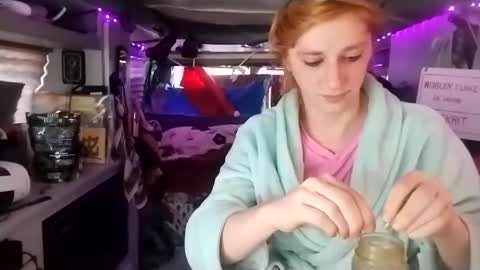 LesleyGumGrass- The Boring Trans girl online show from 2, 3, 2025