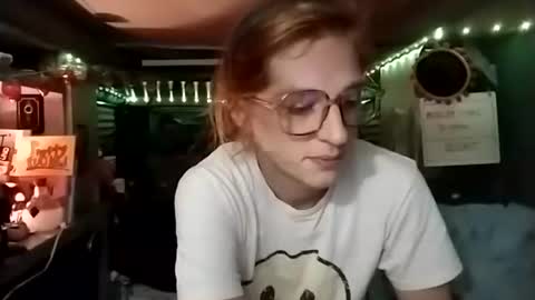 LesleyGumGrass- The Boring Trans girl online show from 18, 11, 2025