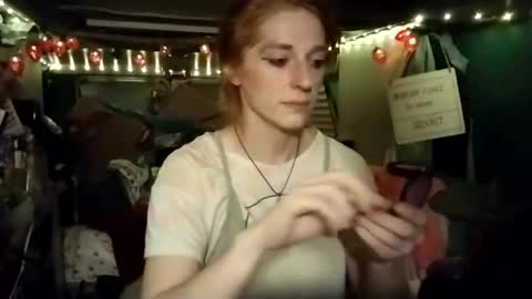 Snapshot of lesleygumgrass chatting on 2, 6, 2026 LesleyGumGrass- The Boring Trans girl online show from 2, 6, 2026