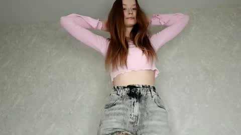 Snapshot of leslyshie chatting on 20, 2, 2026 Alice online show from 20, 2, 2026