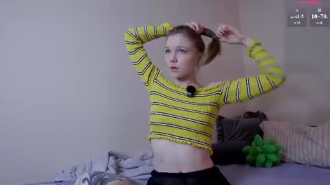 Snapshot of lessysweety chatting on 6, 7, 2026 Lessy online show from 6, 7, 2026