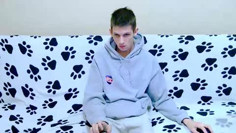 lester_broo online show from 5, 2, 2026