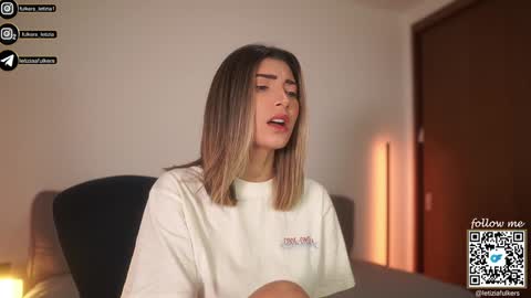 Snapshot of letiziafulkers1 chatting on 1, 12, 2025 Letizia Fulkers online show from 1, 12, 2025