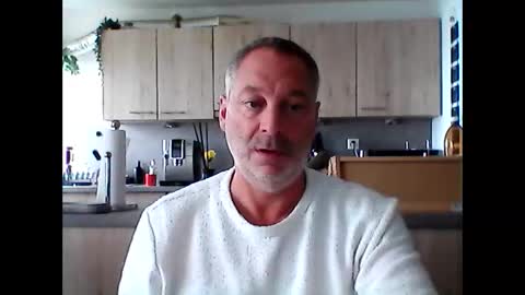 Snapshot of letshavefun2gether68 chatting on 28, 9, 2025 letshavefun2gether68 online show from 28, 9, 2025