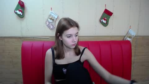 letty_curly online show from 5, 1, 2025