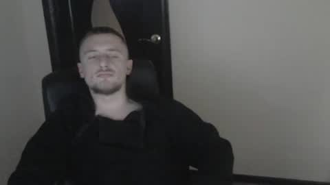 Snapshot of lev1ngston chatting on 25, 12, 2024 lev1ngston online show from 25, 12, 2024