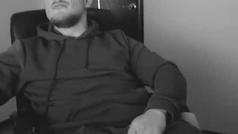 Snapshot of lev1ngston chatting on 2, 1, 2025 lev1ngston online show from 2, 1, 2025