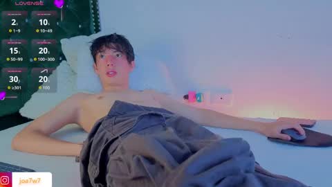 Levi  online show from 9, 4, 2026