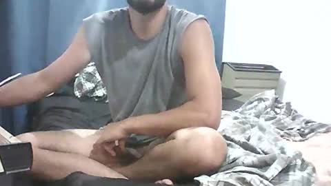 leviatanencasa online show from 15, 2, 2026