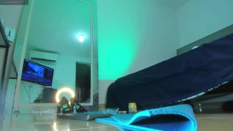 Snapshot of levisconny chatting on 7, 2, 2026 I am Salom online show from 7, 2, 2026