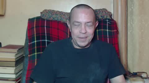 Snapshot of levon48 chatting on 29, 1, 2025 levon48 online show from 29, 1, 2025