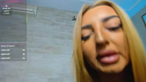 Lexi online show from 26, 9, 2025