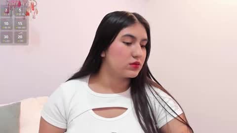 Gabrielle online show from 5, 3, 2026