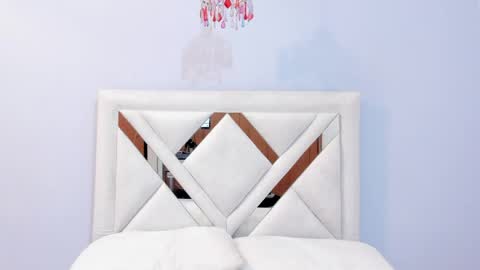 Gabrielle online show from 12, 4, 2026