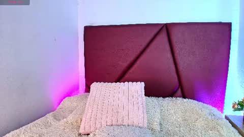 Lexi Howard  online show from 7, 7, 2026