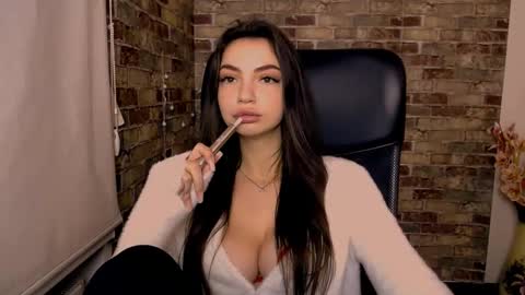 Alexia online show from 7, 12, 2024