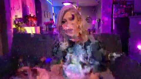 Snapshot of lexi_shocker chatting on 7, 5, 2026 Lexi online show from 7, 5, 2026