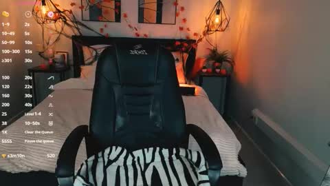 Lexy - Follow me online show from 18, 10, 2025