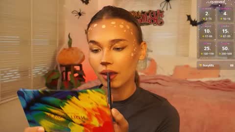 Lexi  online show from 31, 10, 2025