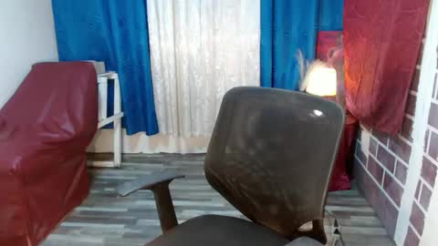 lexisecrets12 online show from 28, 1, 2025