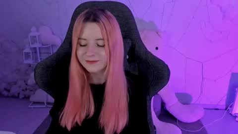 Lexi Wenford NO NUDE GODDESS online show from 13, 1, 2025