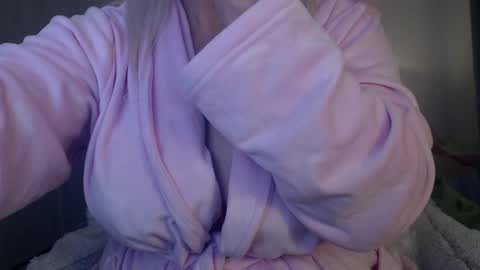 Snapshot of lexxa_blond chatting on 14, 5, 2026 Hannah online show from 14, 5, 2026