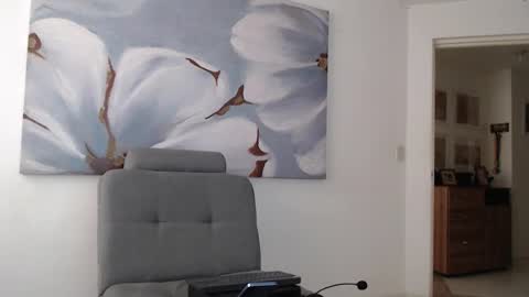 Snapshot of lexxandbuster chatting on 7, 1, 2025 LEXX  BUSTER online show from 7, 1, 2025